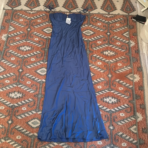 NWT Anna October Tulip Maxi Dress in Blue size medium - Picture 5 of 10